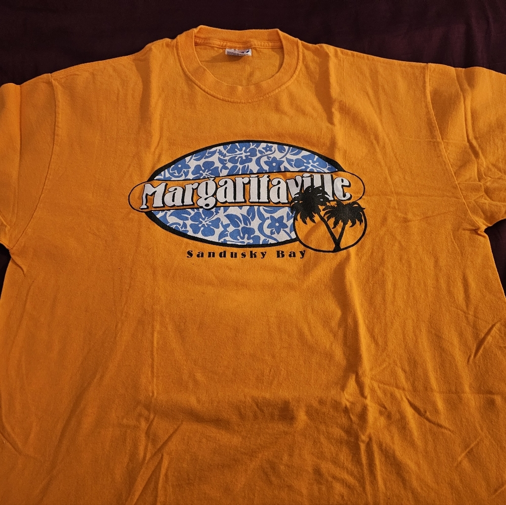 Orange Margaritaville XL t-shirt